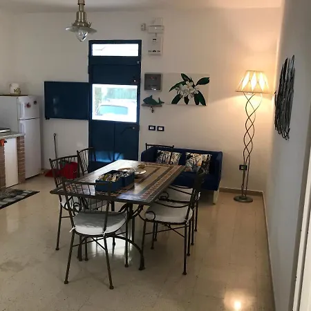 Pomelie Di Vendicari Villa